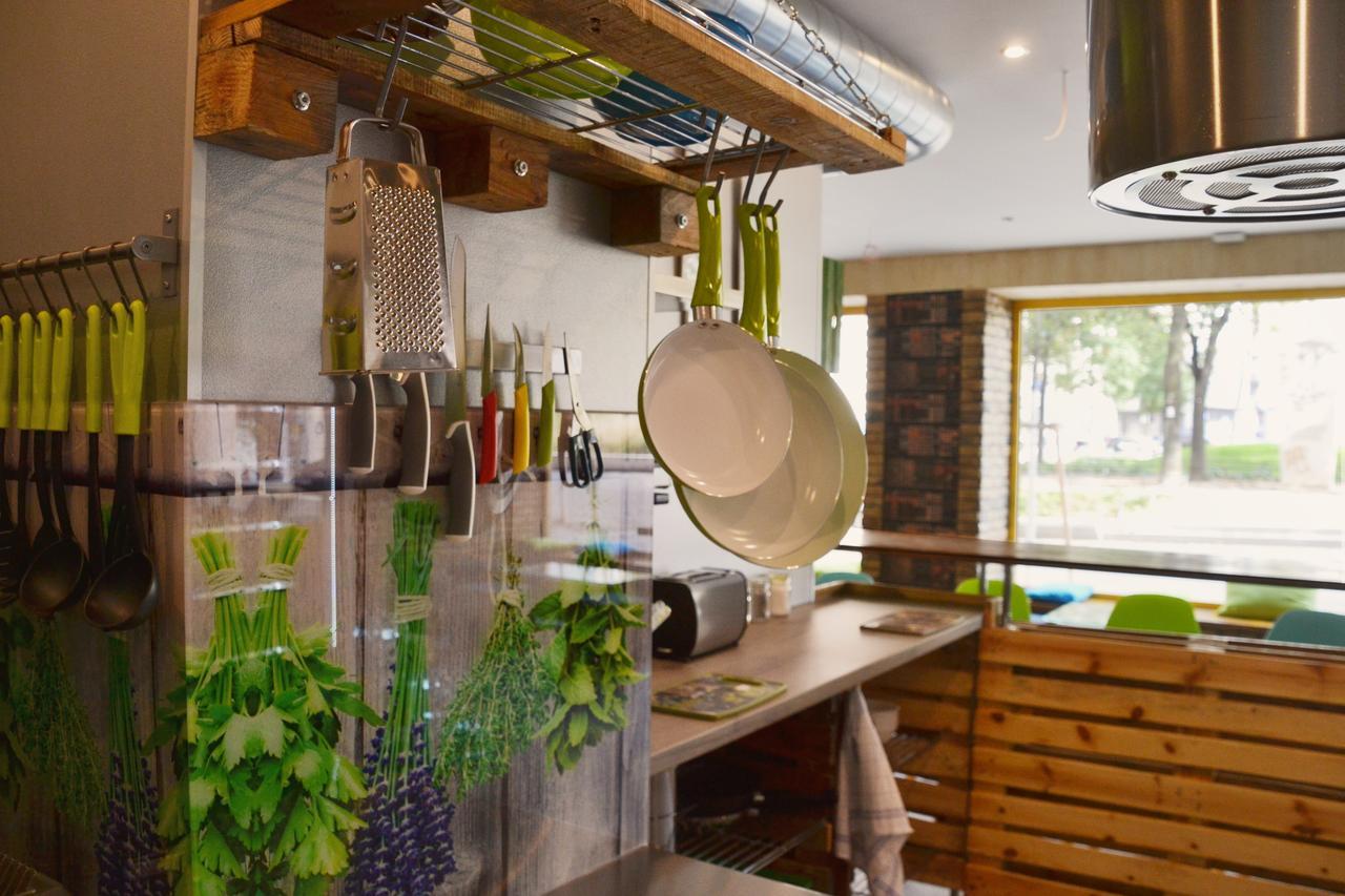 Do Step Inn Central - Self-Service-Hostel 维也纳 外观 照片